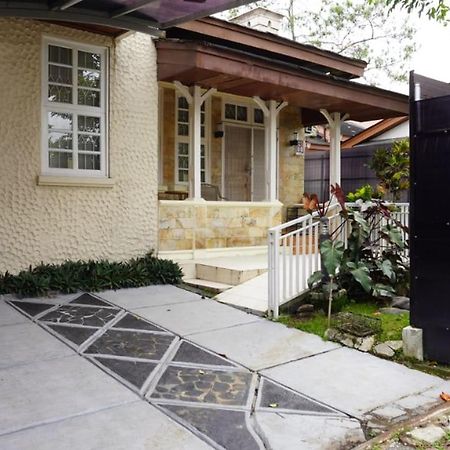 Diyar Villas Puncak Q4/11 מראה חיצוני תמונה