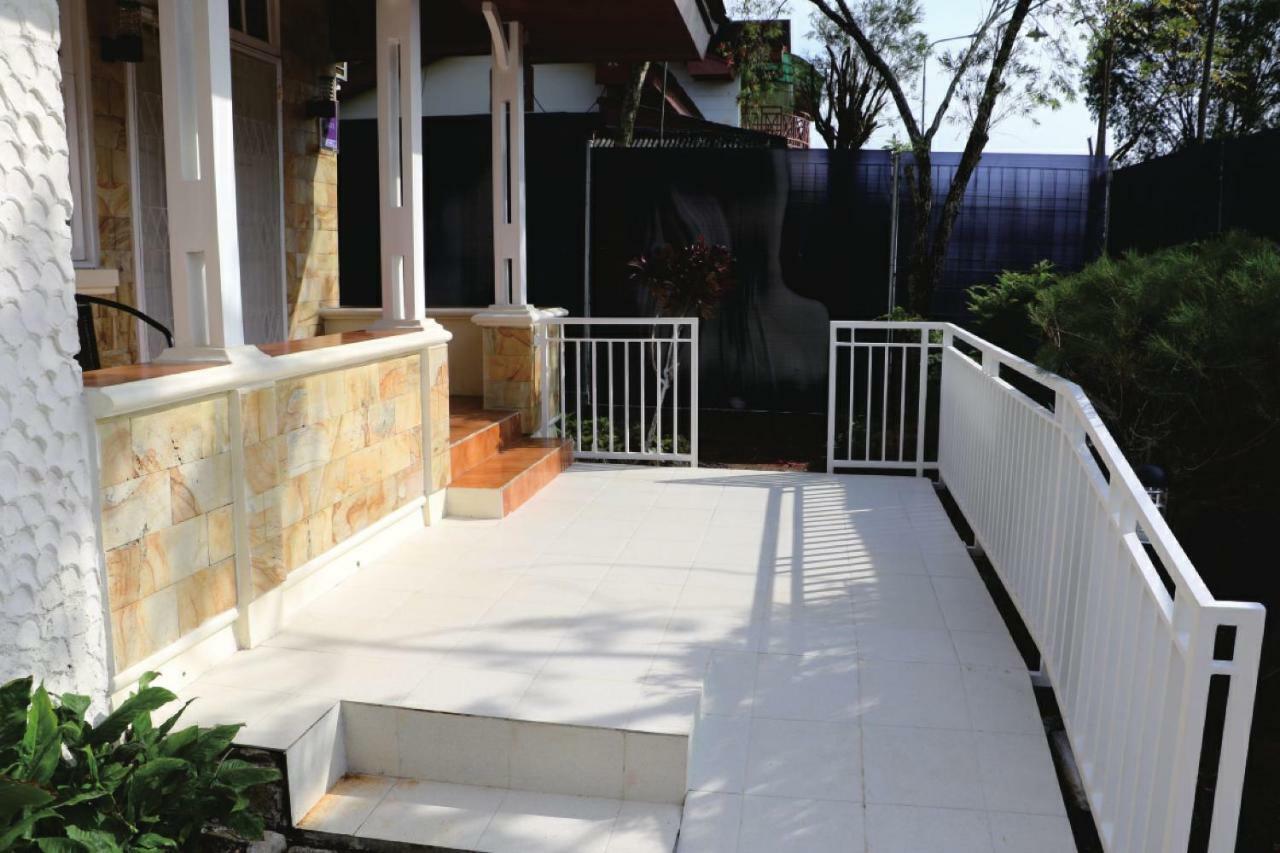 Diyar Villas Puncak Q4/11 מראה חיצוני תמונה